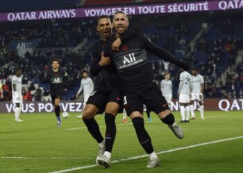 PSG triunfa con el estreno de Ramos y el regreso de Messi