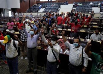 Se agrava crisis en Congreso de Honduras; instalan dos legislaturas paralelas
