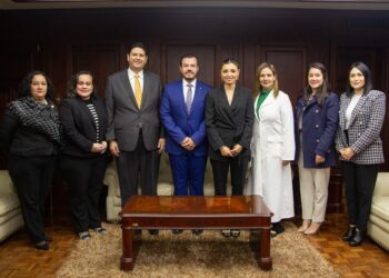 Presenta Rector equipo UAT U-NIDO