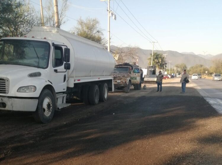 Continúan los trabajos de obra en la carpeta asfáltica de la ciudad.