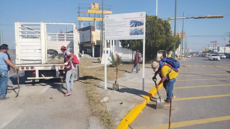 La mano de obra para el embellecimiento de la ciudad sigue en circulación.