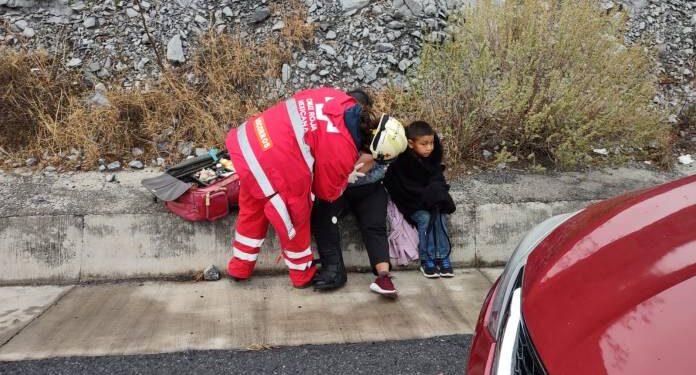 Familia se lesiona en aparatoso choque en ruta Victoria-Tula