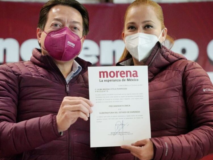 Entregan constancia a Marina Vitela como precandidata única en Durango