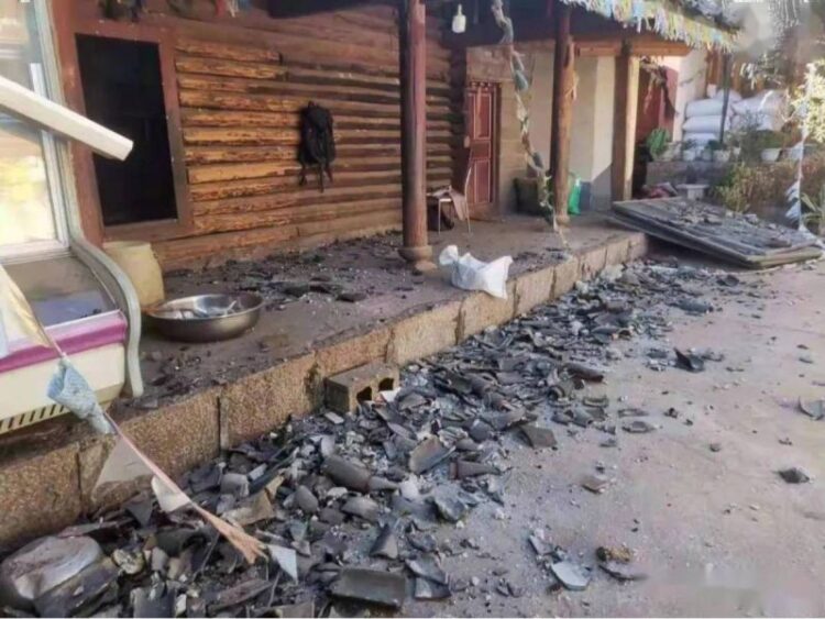 Sismo de magnitud 5.4 sacude Lijiang, China; hay 22 heridos