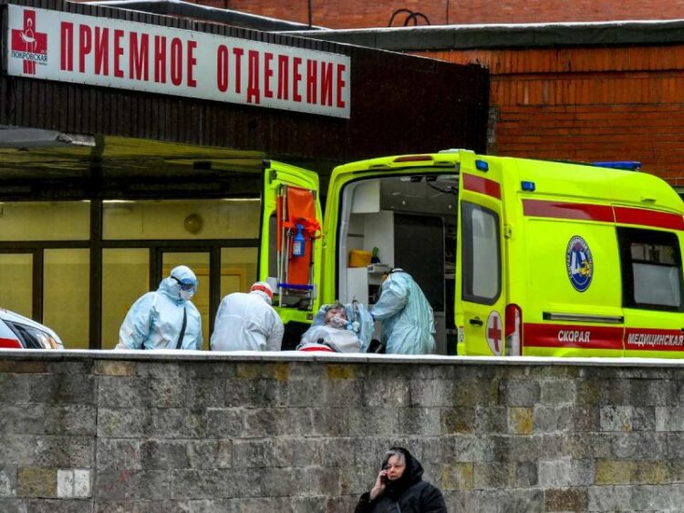 Subvariante de Ómicron BA.2 es 33% más contagiosa revela estudio