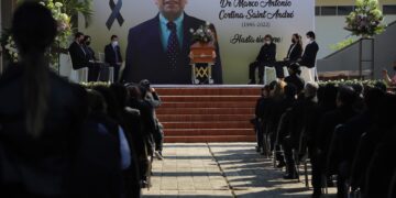 Rinde la UAT homenaje póstumo al Dr. Marco Antonio Cortina Saint André