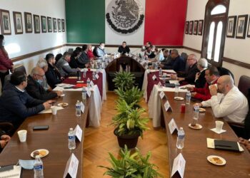 Gobierno de Victoria y empleados comprometidos con la transformación de la ciudad