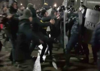 Decenas de muertos y más de mil de heridos en los disturbios en Kazajistán