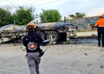 4 muertos deja percance vehicular en Apodaca.