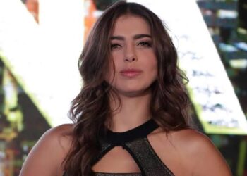 Mandan mensajes de apoyo colegas de Michelle Renaud