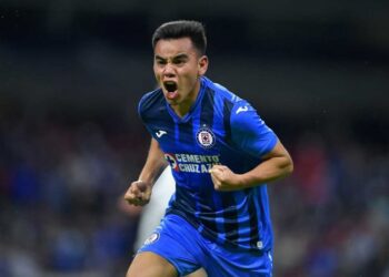 Cruz Azul triunfa y ‘Charly’ Rodríguez se estrena