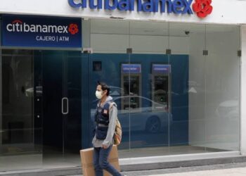 Banorte inicia análisis para comprar Banamex