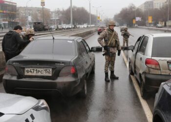 Disturbios en Kazajistán dejan al menos 164 muertos y 6 mil detenidos