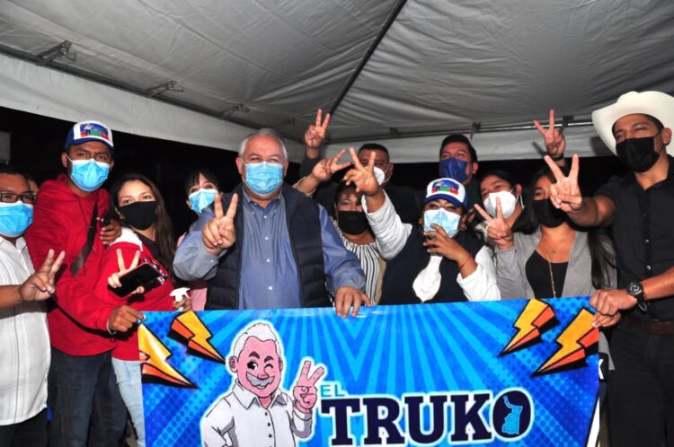 Le apuesto a mi trabajo: César Verástegui Ostos