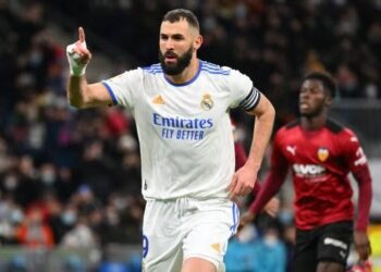 ‘Saquean’ casa de Benzema cuando disputaba un partido de fútbol