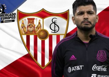 Llega Tecatito Corona al Sevilla