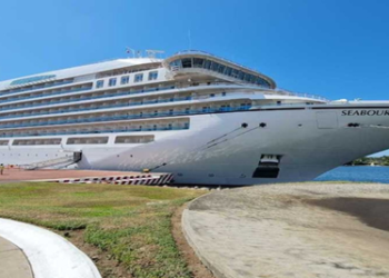 El puerto de Chiapas recibió un crucero por primera vez
