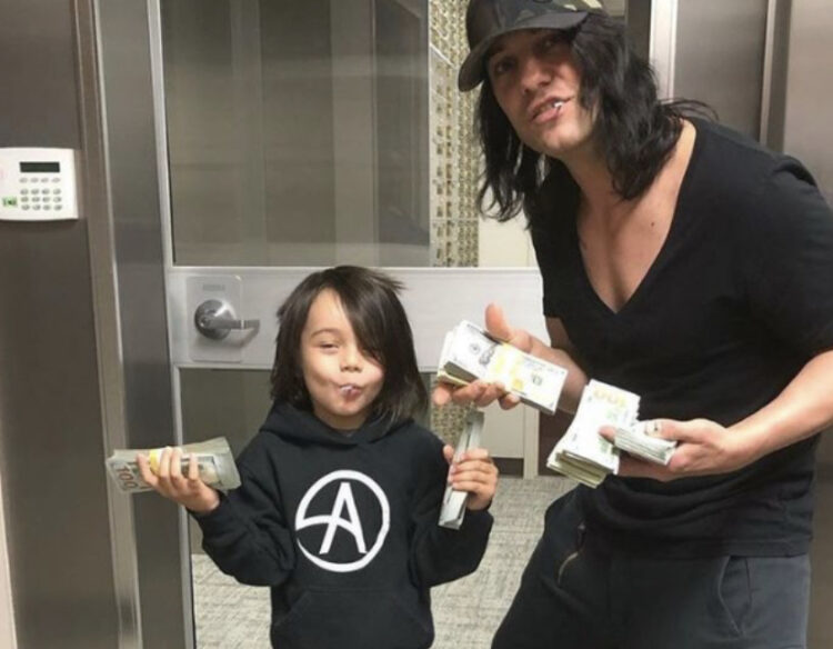 Hijo del ilusionista Criss Ángel, vence el cáncer