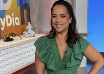 Adamari López resulta positiva a Covid-19