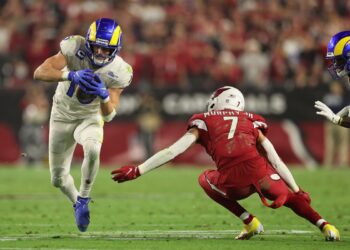 Titanes y Empacadores aguardan a rivales para segunda ronda de playoffs