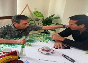 Palazuelos se reúne con el exgobernador Mario Villanueva