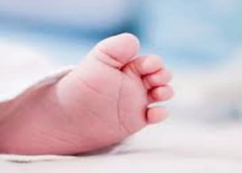 Capiatá; muere beba aplastada por una puerta de vidrio