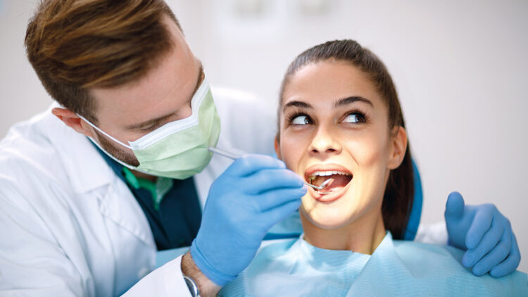 ¿Ortodoncista o dentista?; Conoce la diferencia en el caso de una urgencia dental