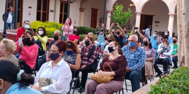 José Armando ofreció velada a la sociedad victorense en la Pinacoteca de Tamaulipas