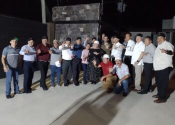 Arman Barras y Colegios de abogados frente para defender el voto de MORENA