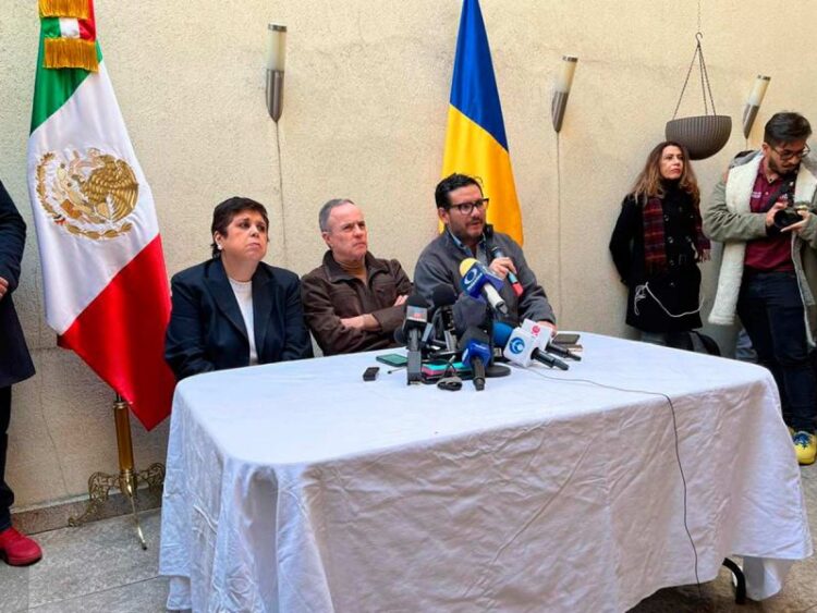 Regresarán 63 paisanos a México tras huir de la guerra en Ucrania