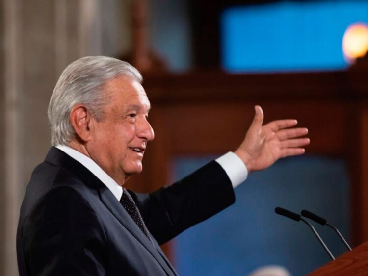 Reta López Obrador a oposición a elegir ya a candidatos presidenciales