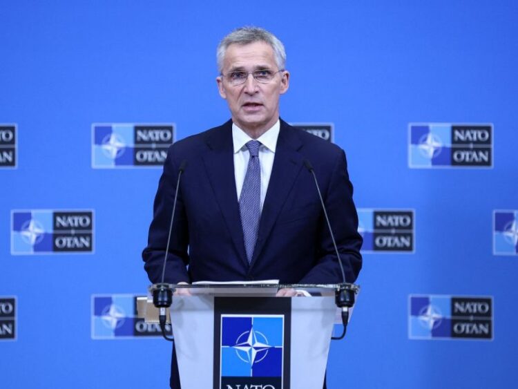 Alerta OTAN sobre posible ataque de Rusia con armas químicas