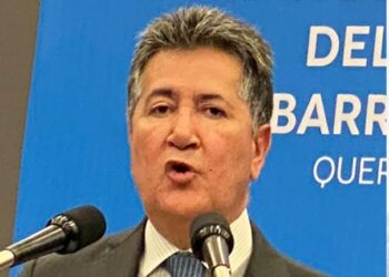 Delito del que se acusa a ‘El Bronco’ no amerita prisión preventiva: Víctor Olea