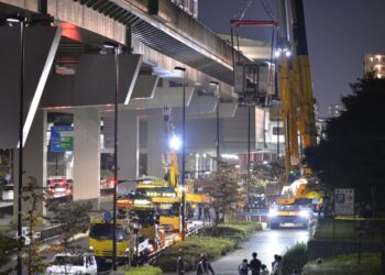 Sismo de magnitud 7.3 sacude Japón; activan alerta de tsunami