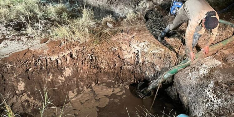 Reactivan bombeo de agua del acueducto a Cd. Victoria, tras reparar fuga