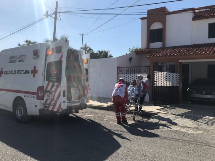 Empleados de “Todo Gas” causan flamazo en 14 y San Luis Potosí.