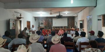 Priistas de Ocampo encabezados por Fausto Gómez se suman a MORENA