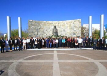 Conmemora Gobierno de Victoria 216 aniversario de natalicio de Benito Juárez