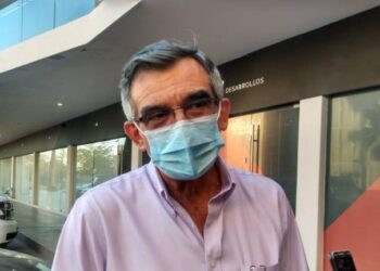 Presenta Américo Villarreal Anaya denuncia penal por guerra sucia en su contra ante MPF