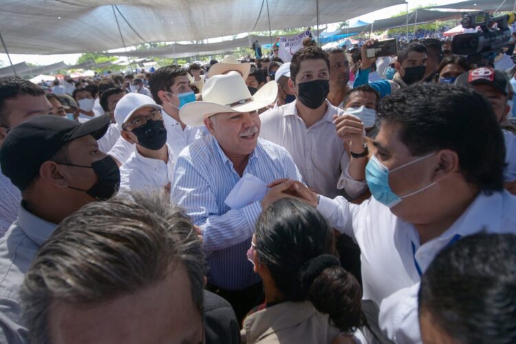 Este domingo registrarán PAN-PRI y PRD a César Verástegui como candidato a gobernador ante IETAM