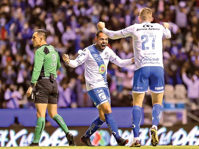 El Puebla salva el invicto; líder del torneo