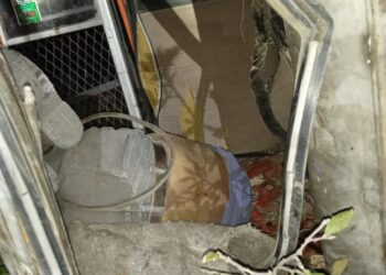 Vuelca camioneta en Miquihuana; dos muertos y tres heridos