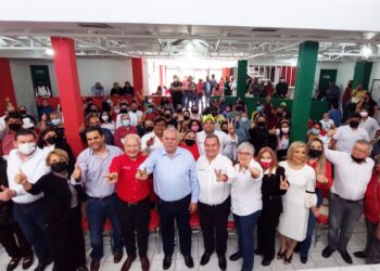 Priistas celebran en Reynosa 93 aniversario del tricolor