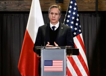 Blinken llega a Polonia; anuncia 2 mil 750 mdd de ayuda para crisis humanitaria