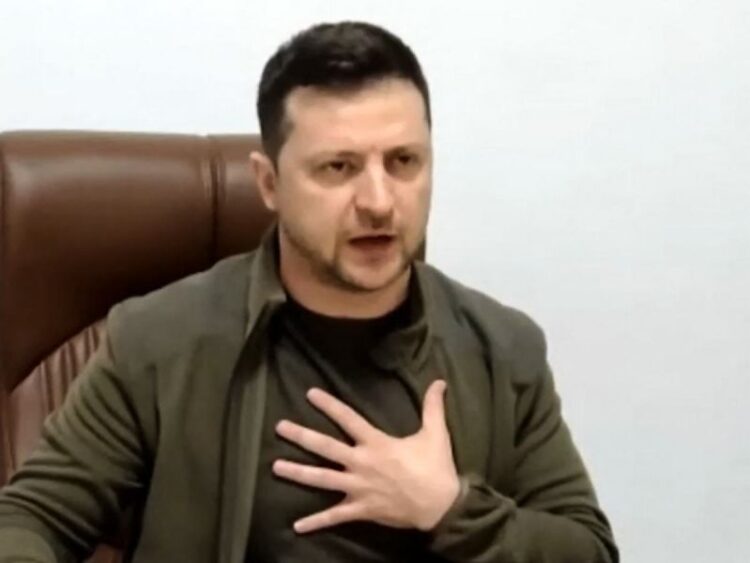 Presidente de Ucrania hace “petición desesperada” de aviones a EU