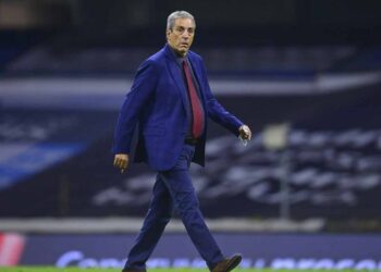 Tomás Boy es hospitalizado en la Ciudad de México