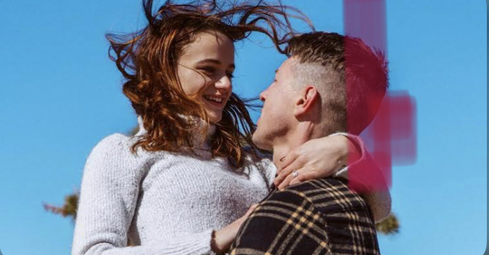 Joey King se comprometió