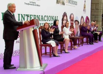 México, país en América con más mujeres en toma de decisiones públicas : AMLO