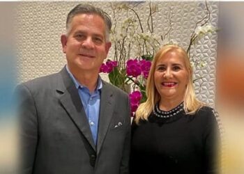 Exfuncionaria de la 4T se adhiere a la campaña de Arturo Diez de Movimiento Ciudadano