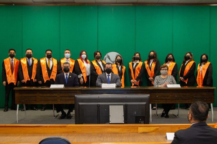 Gradúa UAT a generación 2018-2021 de Educación y Tecnologías para el Aprendizaje